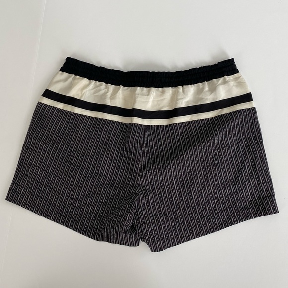VINCE MIXED STRIPE PRINT SILK SHORTS, BLACK/IVORY - Picture 11 of 14